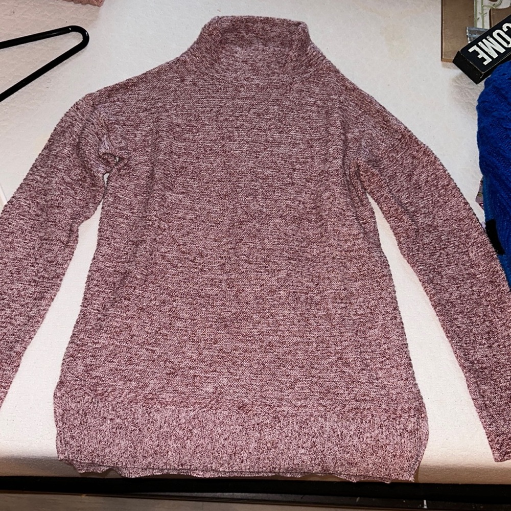 turtle neck sweater